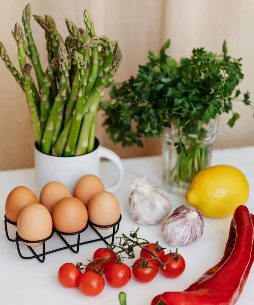 vegetables and eggs image